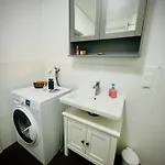 아파트 Urban Comfort Mit Balkon Und Tiefgarage 그라츠