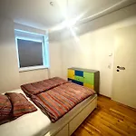 Urban Comfort Mit Balkon Und Tiefgarage