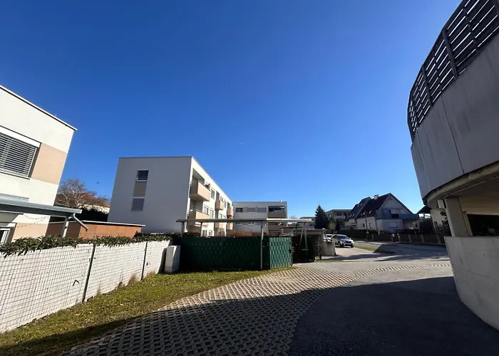 Lägenhet Urban Comfort Mit Balkon Und Tiefgarage